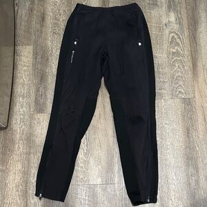 Columbia Men's Dark Joggers with Zippered Pockets